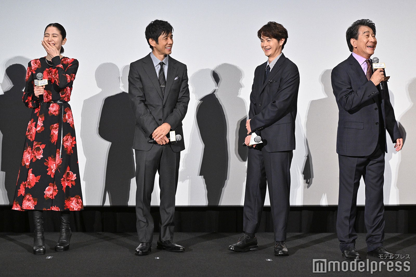 長澤まさみ、西島秀俊、瀬戸康史、小林隆（C）モデルプレス