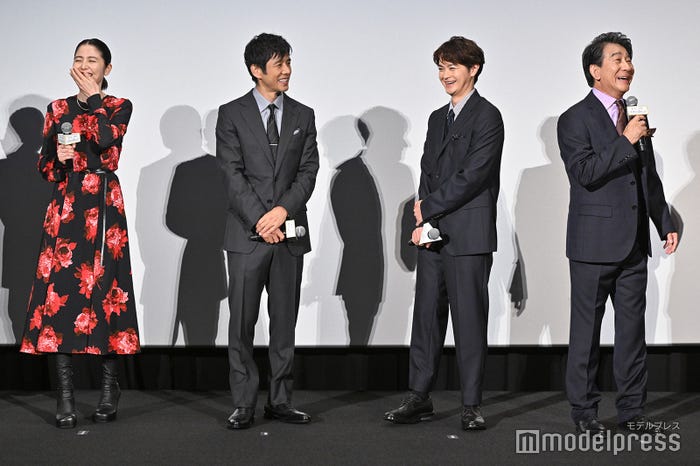 長澤まさみ、西島秀俊、瀬戸康史、小林隆(C)モデルプレス