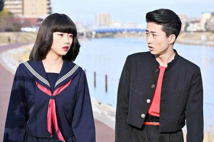 河合優実、坂元愛登「不適切にもほどがある!」第6話より(C)TBS