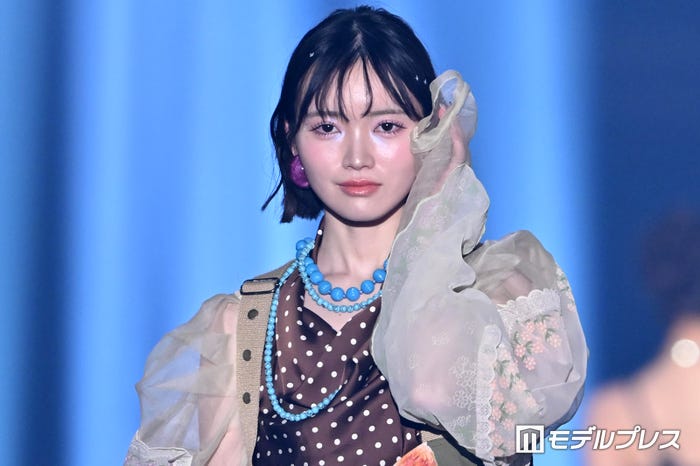 真鍋凪咲(C)モデルプレス