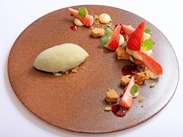 column_6b7f65b61f9f2ae8cb44cfc7087c47c8.