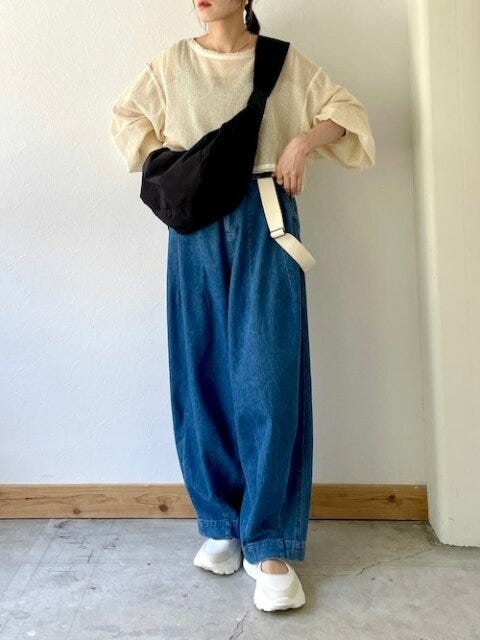 パンツ　コーデ　夏