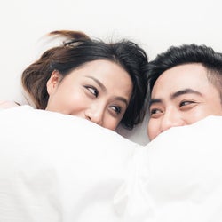 安心してるからこそ!男性が「本命女性にしかしない」4つのスキンシップって?