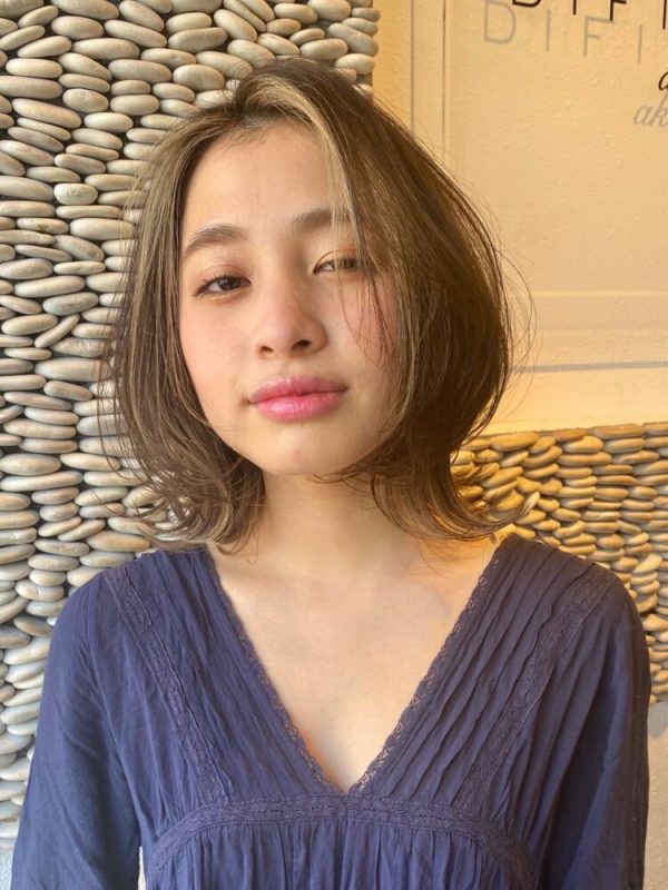 ひし形ボブで小顔見えが叶う 丸顔さんに似合う大人ヘアスタイルをご紹介 モデルプレス