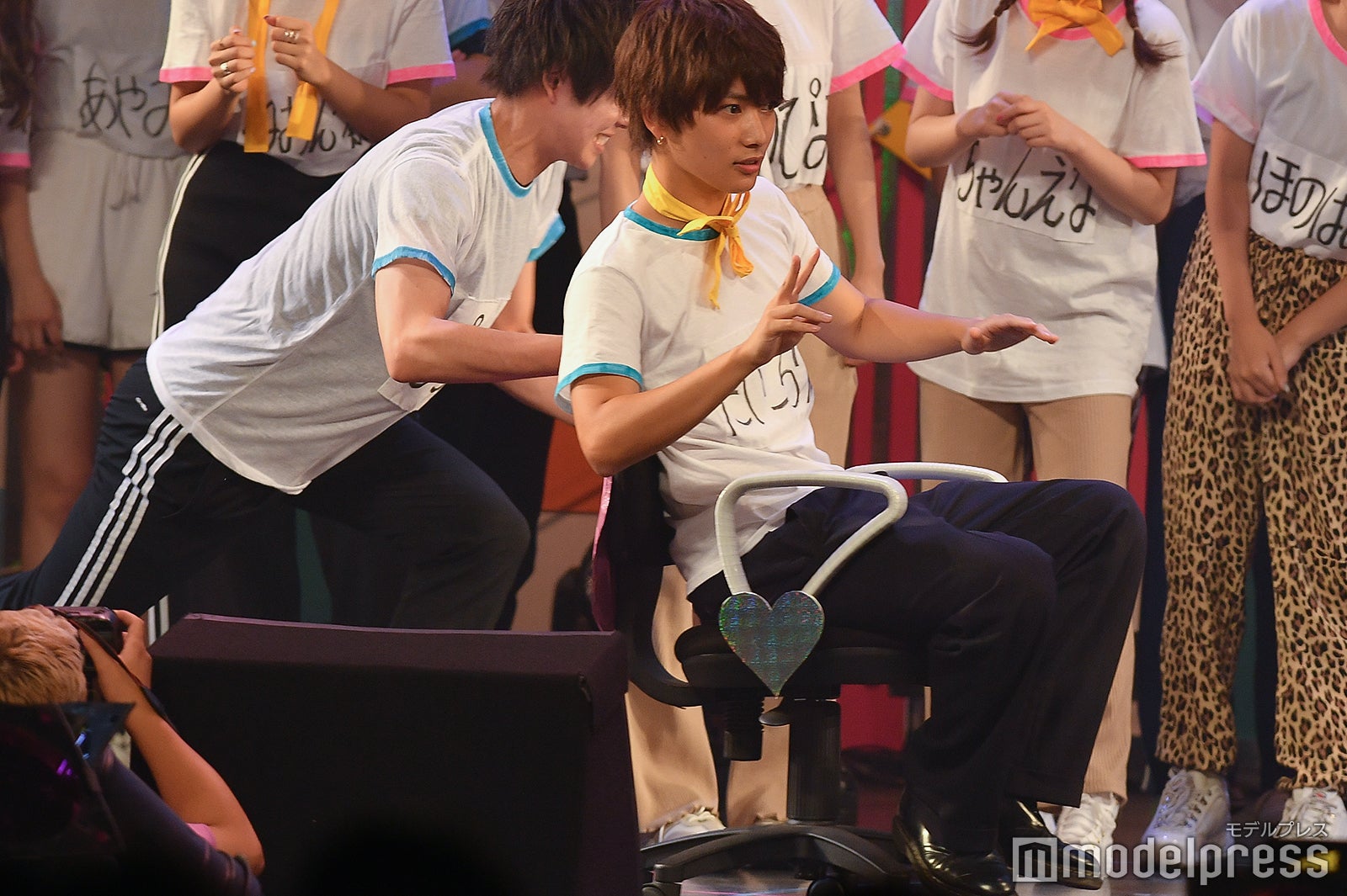 ゲーム企画中の様子（C）モデルプレス