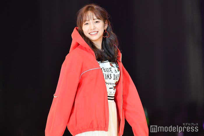 新内眞衣(C)モデルプレス