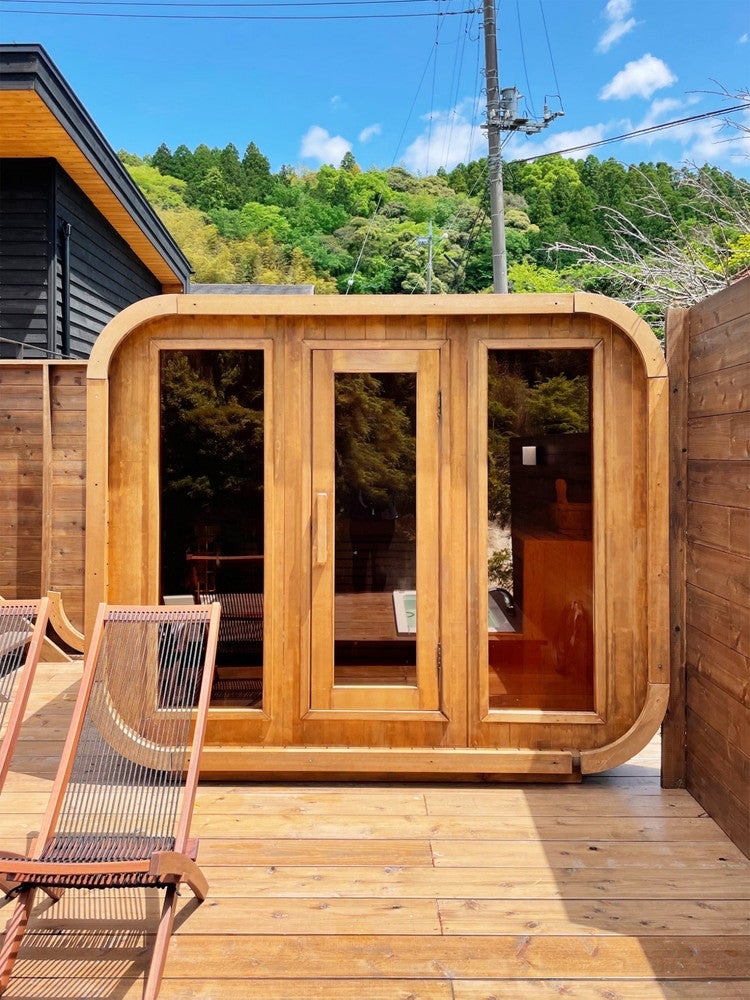 and RIVER勝浦／画像提供：タスマニアンプロジェクト