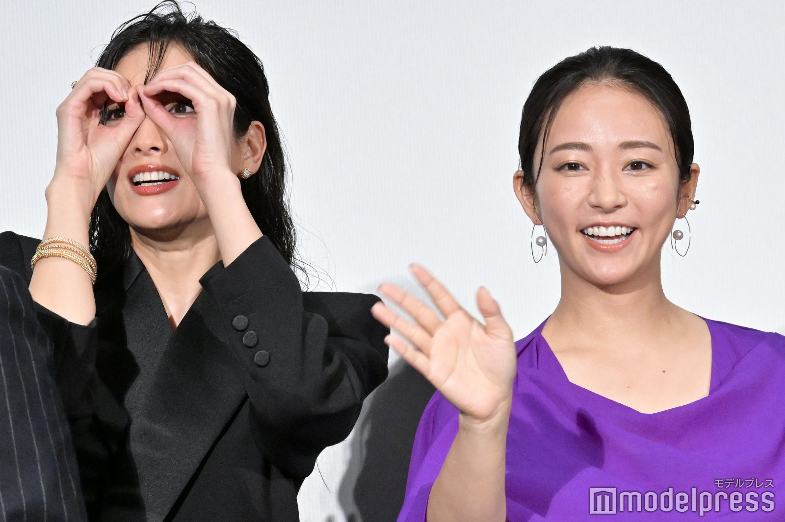 菜々緒、木村文乃 （C）モデルプレス