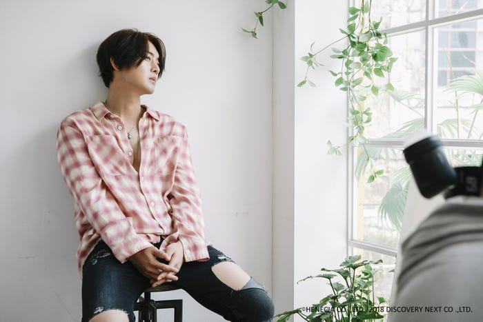 「Take my hand」 ジャケット撮影の様子(提供写真)