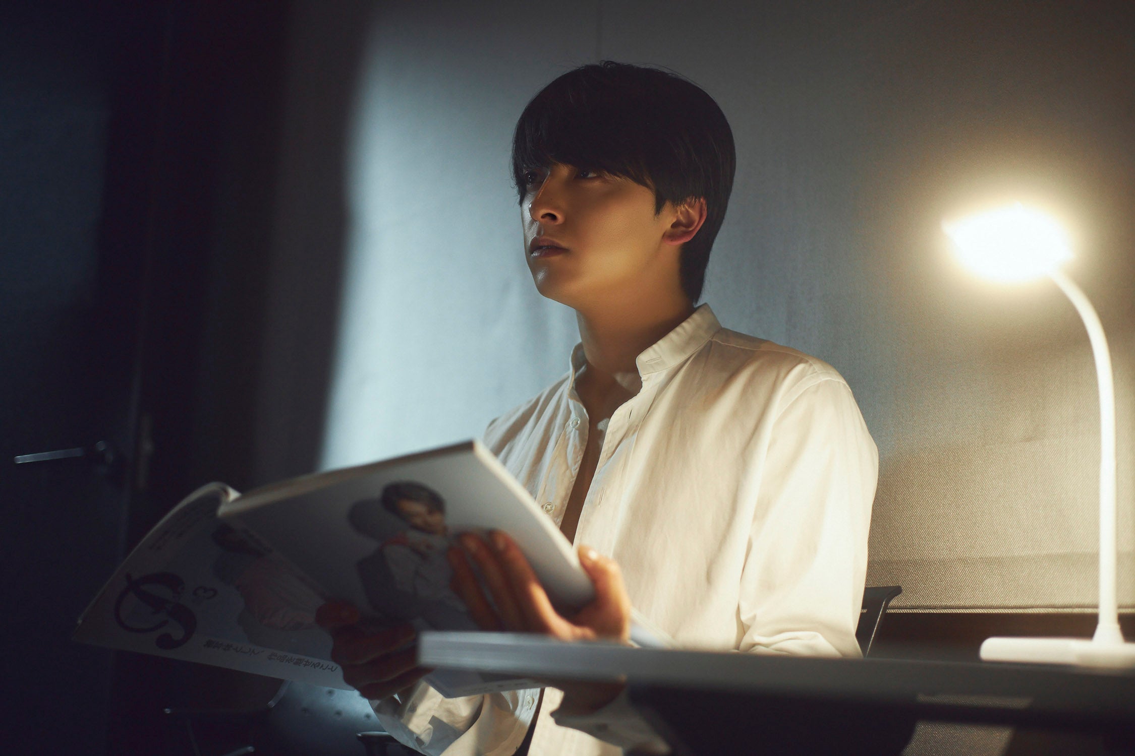 「２５時、赤坂で」第2話より（C）「２５時、赤坂で」製作委員会