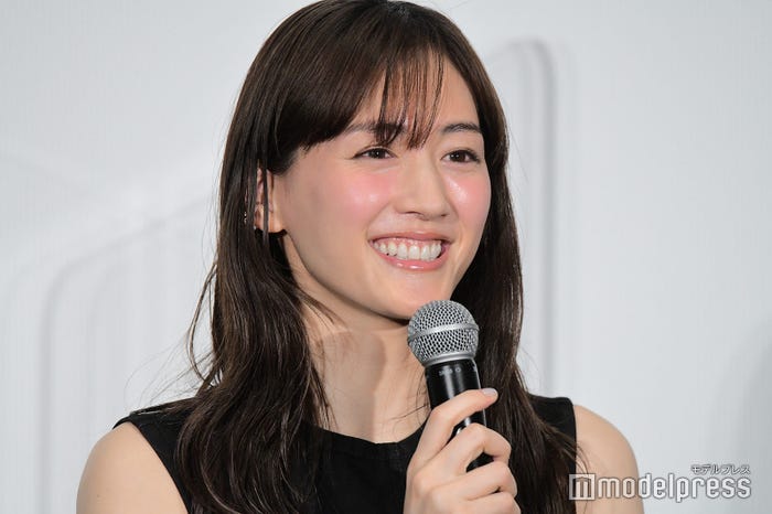 綾瀬はるか(C)モデルプレス