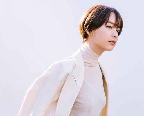 35cm髪カットの山本美月、ショートヘアで“ハンサム女子”に変身