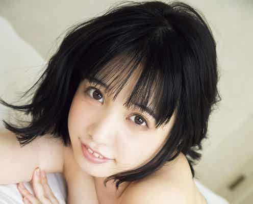 INUWASI・はのんまゆ、キュートな水着で美谷間ちらり