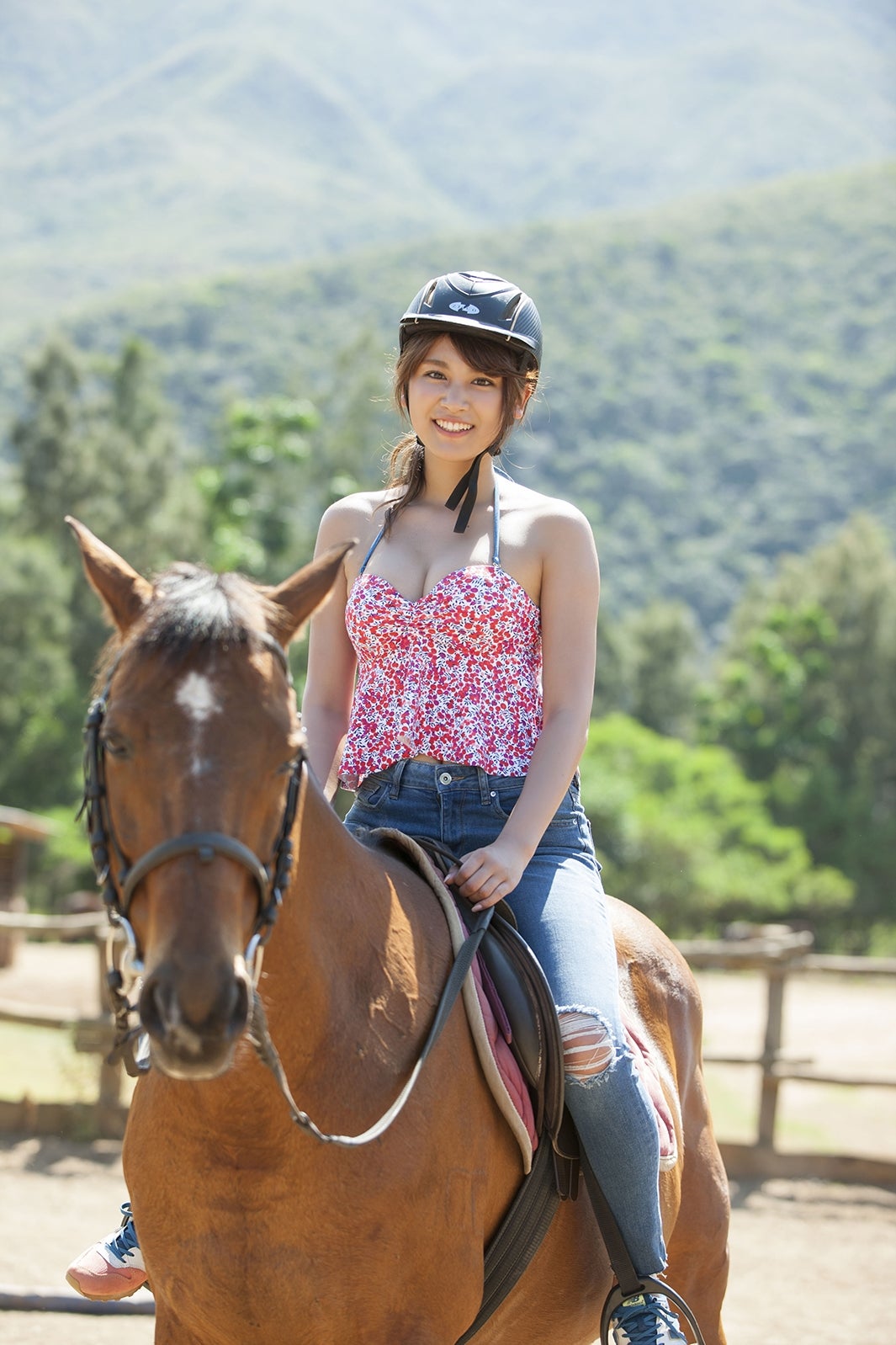 久松郁実（画像提供：所属事務所）