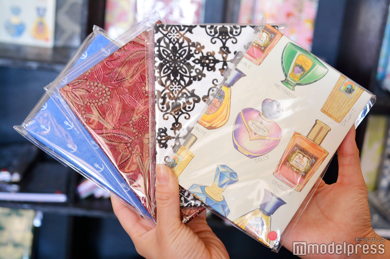 ご朱印帳2,000円（C）モデルプレス