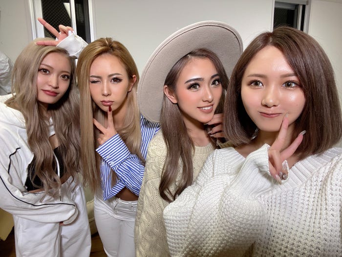 (左から4番目)れいたぴ/提供画像