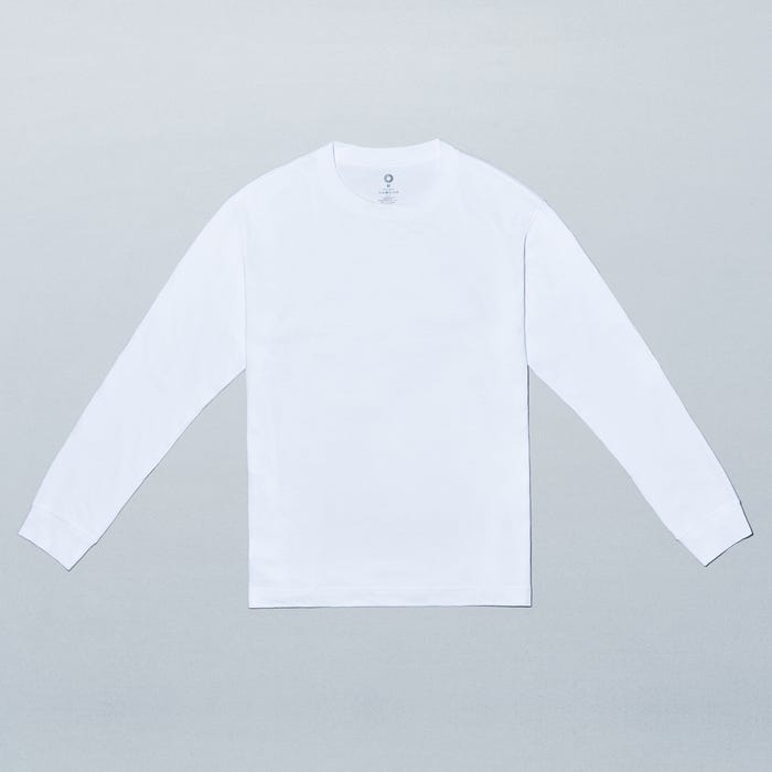 長袖アウターTシャツ(税込1,998円)(提供写真)