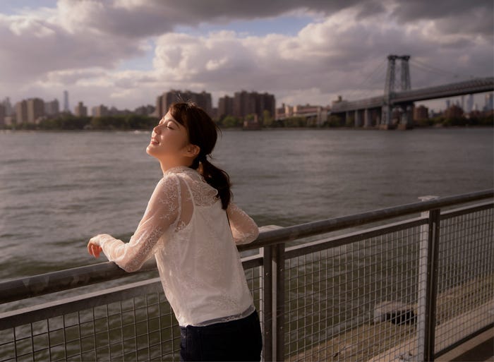 乃木坂46・生田絵梨花セカンド写真集『インターミッション』(講談社)撮影/中村和孝