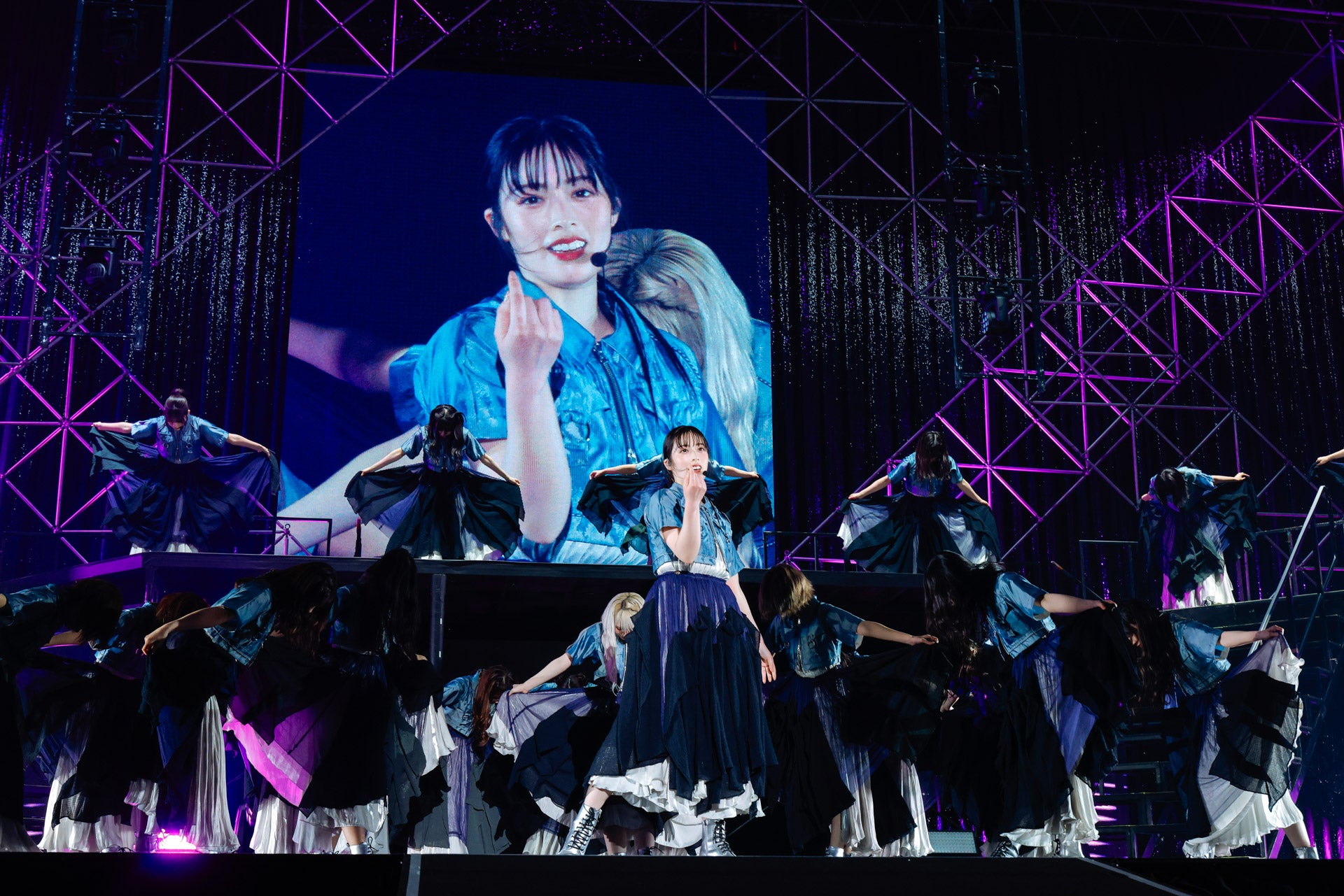 櫻坂46一期生・齋藤冬優花、卒業セレモニー開催「アイドルでい