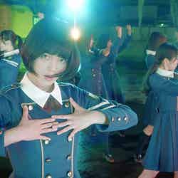欅坂46デビュー曲「サイレントマジョリティー」が「かっこ良すぎる」と話題
