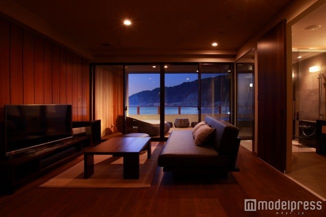 和モダンな客室／画像提供：紀伊乃国屋