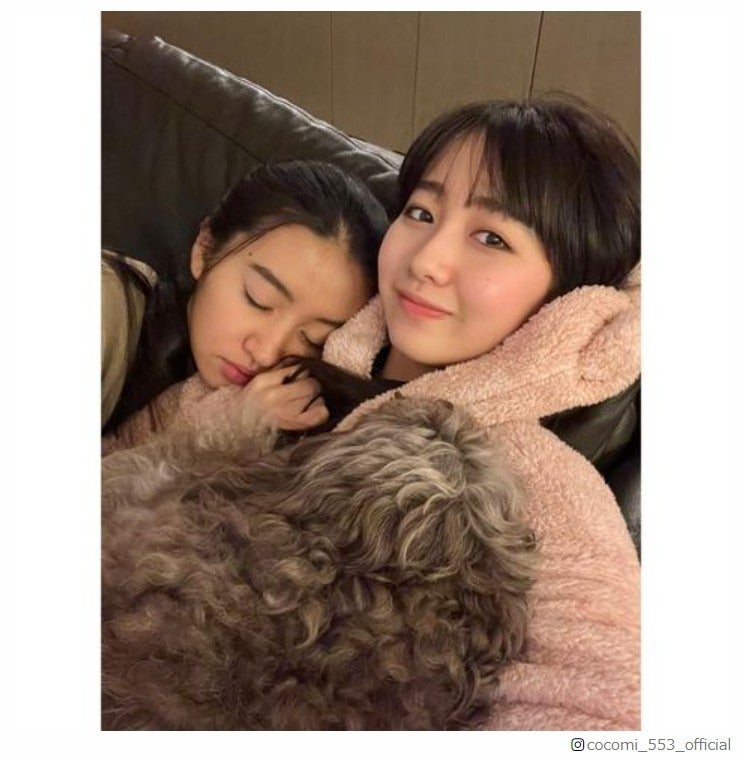 Cocomi、Koki,の寝顔ショット公開「幸せそう」「可愛すぎる姉妹」の声