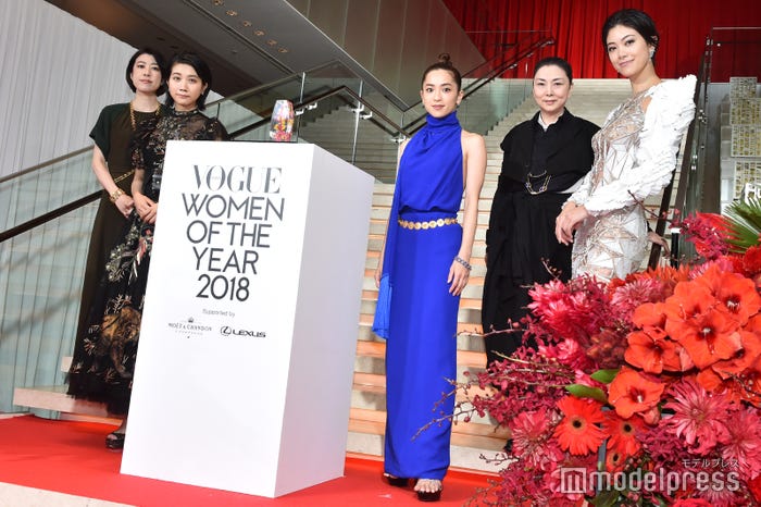 野木亜紀子氏、松本穂香、中村アン、梶芽衣子、森星 (C)モデルプレス