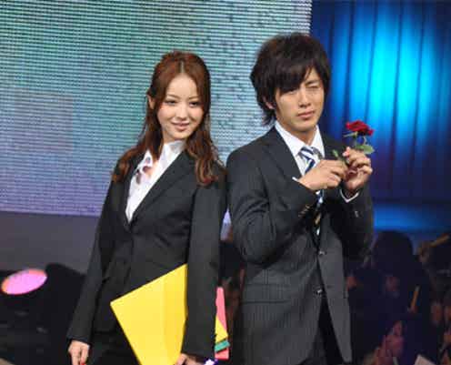 佐々木希、イベント前日に溝端淳平と長電話
