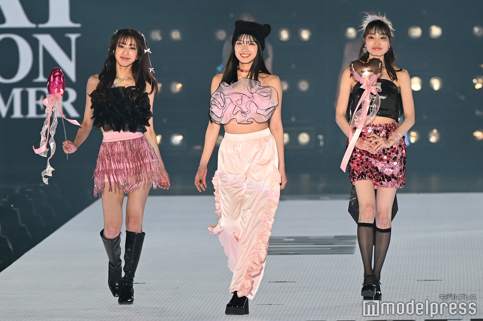 （C）モデルプレス