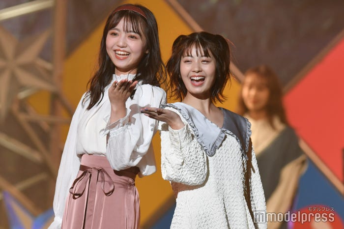 ここちゃ(阿部ここは)、ゆなたこ(星乃夢奈)(C)モデルプレス