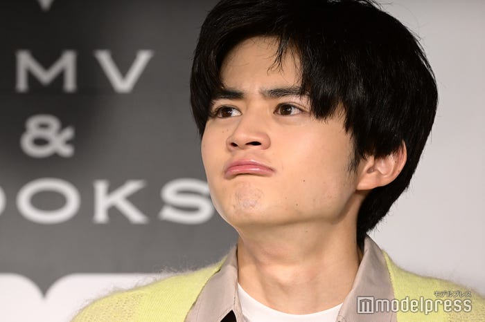 鈴鹿央士(C)モデルプレス