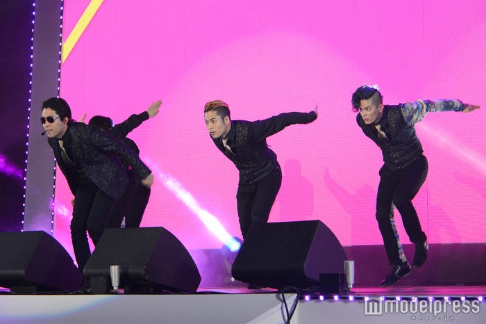 RADIO FISH (C)モデルプレス