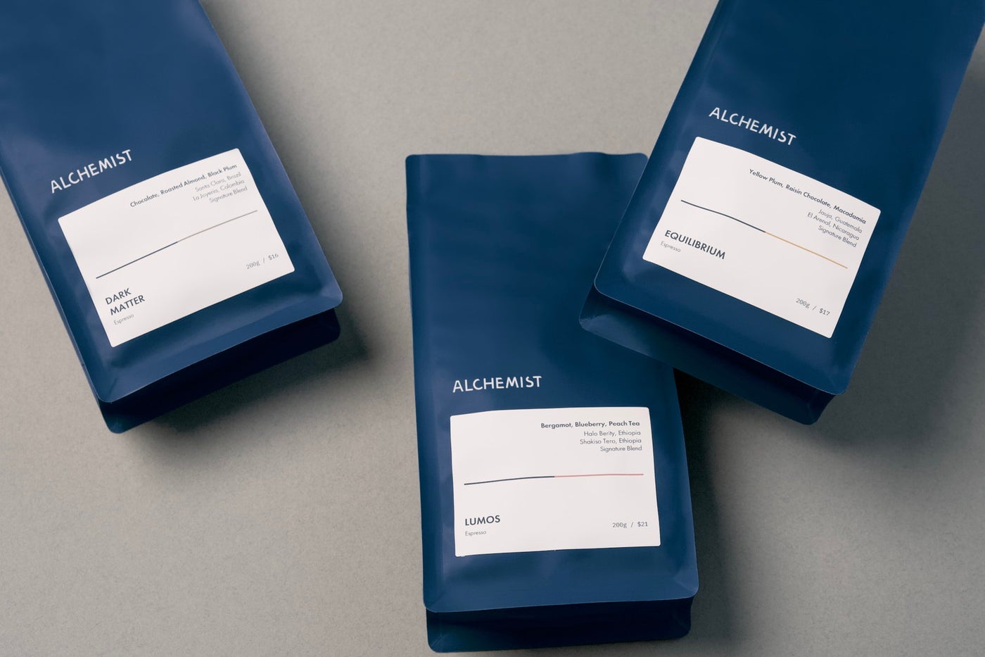 Lumos（Hot／Ice Black） REG：700円 LARGE：850円／提供画像