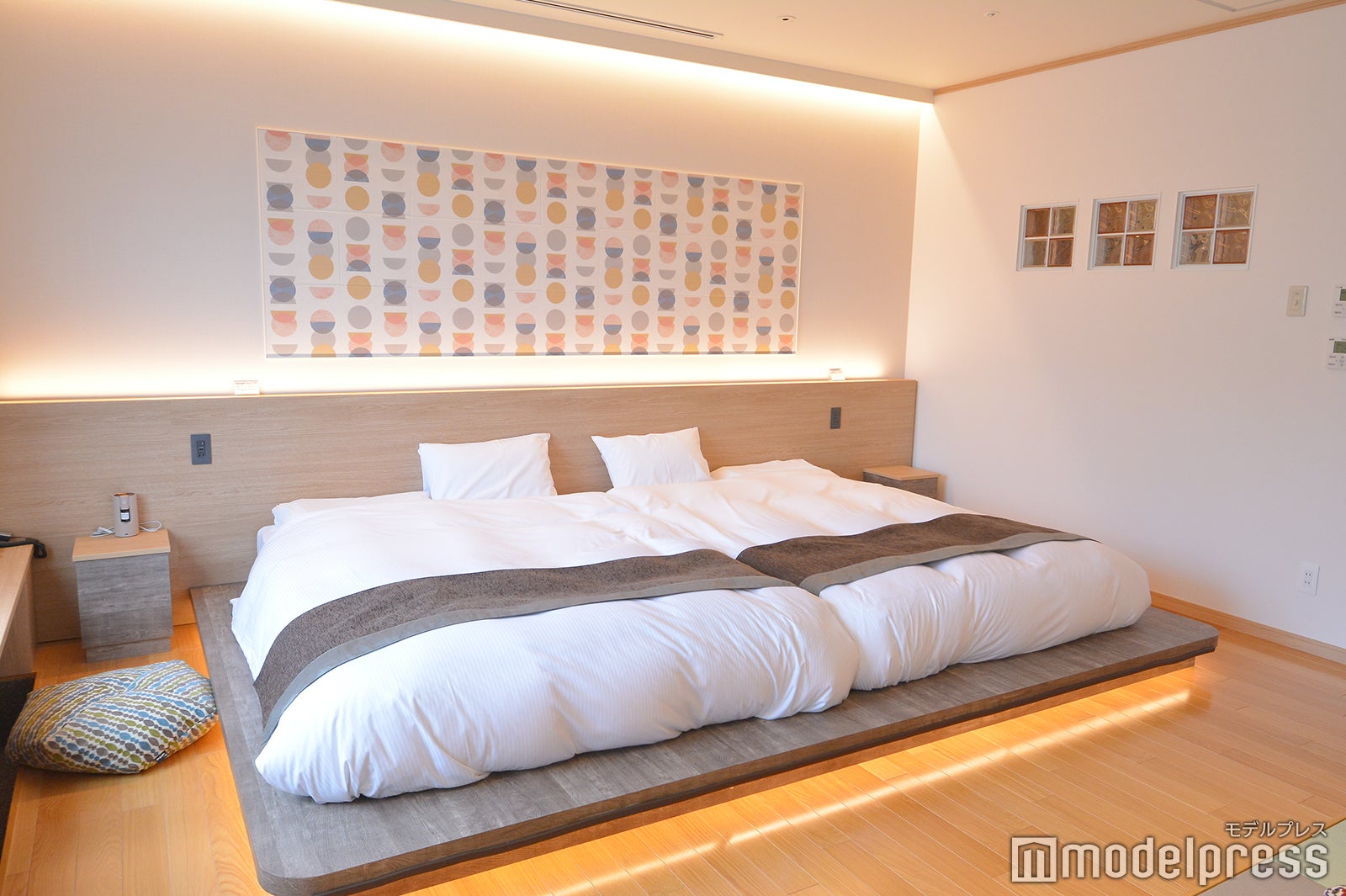 （C）モデルプレス