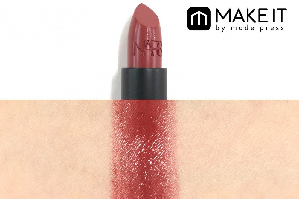 NARS／リップスティック／2940 (C)メイクイット