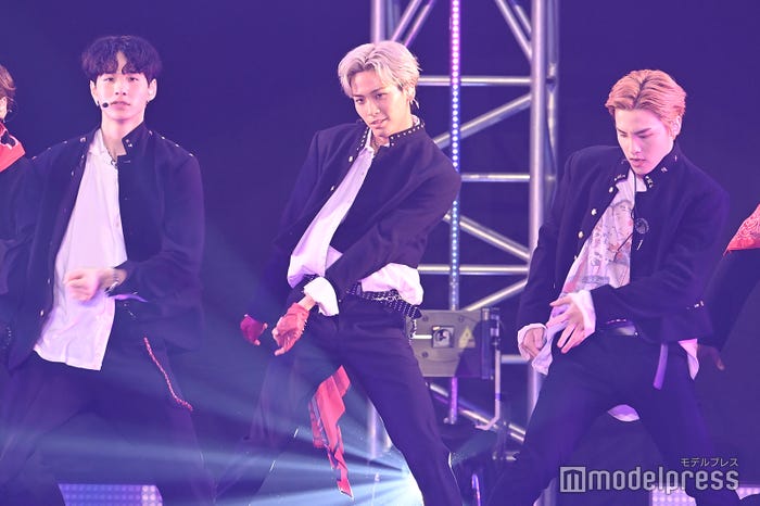 JO1 (C)モデルプレス