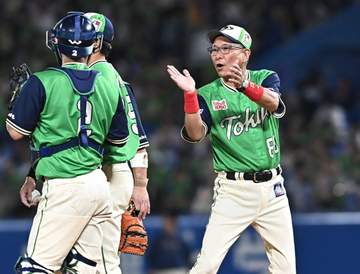 ヤクルト 守護神キハダ崩れて借金3ターン 池山監督「何とか連敗は断ち切らないと」後半戦開幕カード虎倒で流れつかむ