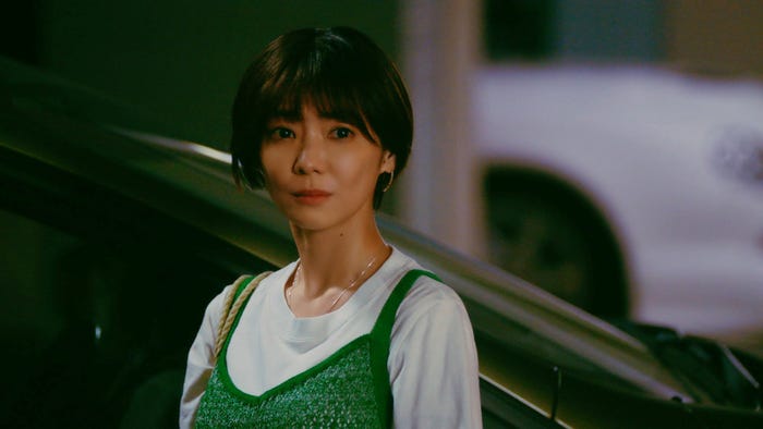 倉科カナ(C)「隣の男はよく食べる」製作委員会