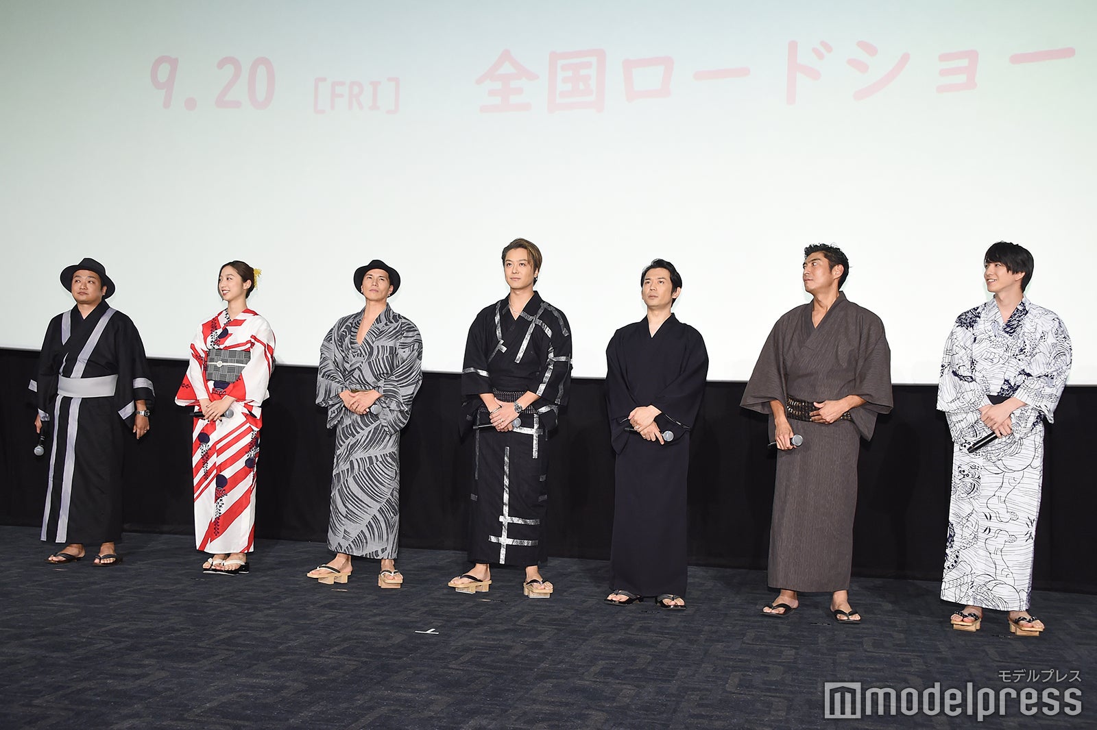 （左から）渡辺啓監督、坂東希、市原隼人、EXILE TAKAHIRO、岡田義徳、高嶋政宏、前田公輝 （C）モデルプレス