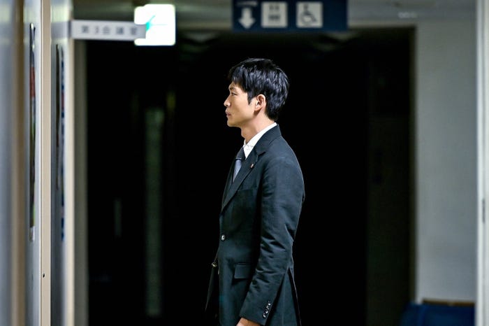 松下洸平/「最愛」第7話より(C)TBS