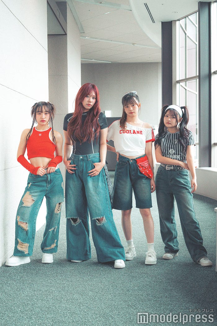 VIOLAVIE/MIOHA、SAAYA、MITSUKI、KONOHA(C)モデルプレス