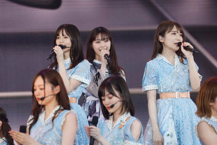 齋藤飛鳥、西野七瀬、秋元真夏「乃木坂46 10th YEAR BIRTHDAY LIVE」2日目の様子(C)乃木坂46LLC