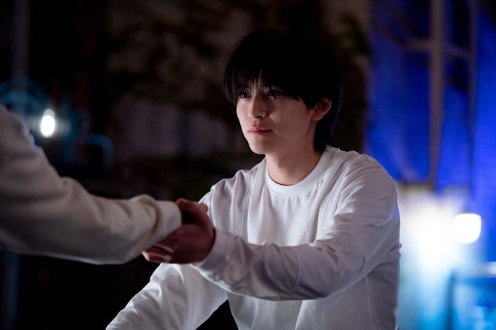 高橋文哉 「君の花になる」第8話より(C)TBS