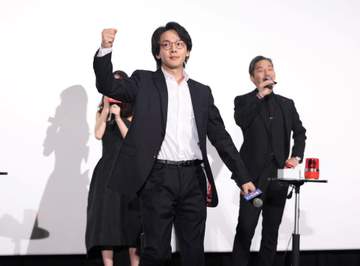 中村倫也「0文字解答」で奇跡の正解！ドヤ顔で客席へ投げキッス