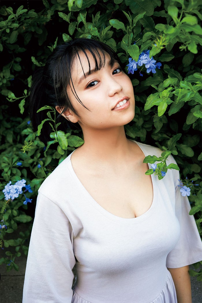 大原優乃/ 「smart」12月号(2019年10月25日発売)より (画像提供:宝島社)