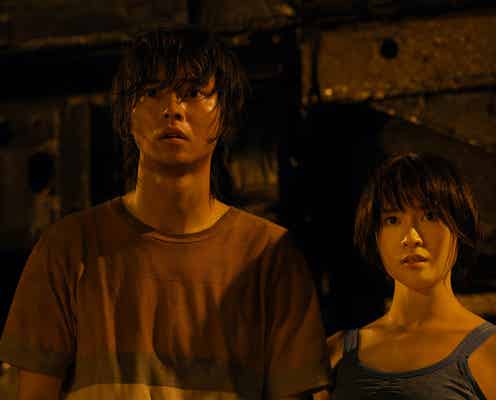 山崎賢人、命懸けのスリリングな“おにごっこ”映像解禁<今際の国のアリス>