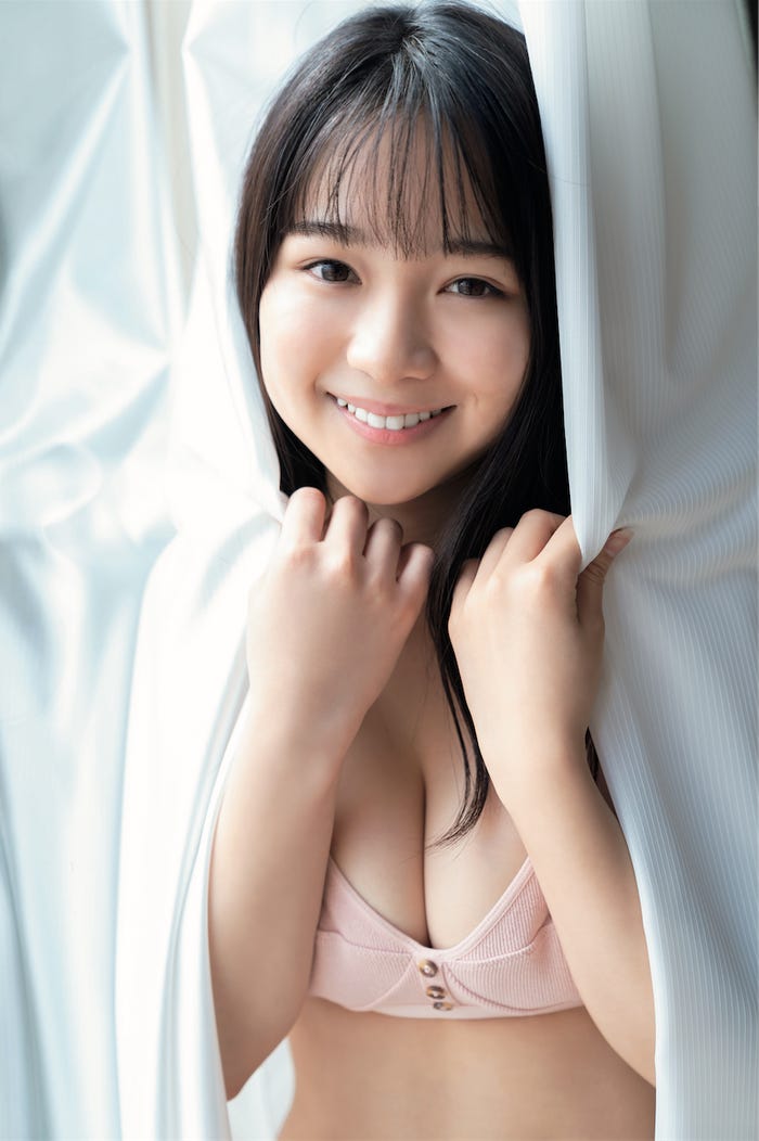 池本しおり/撮影:唐木貴央/(C)白泉社・ヤングアニマル編集部