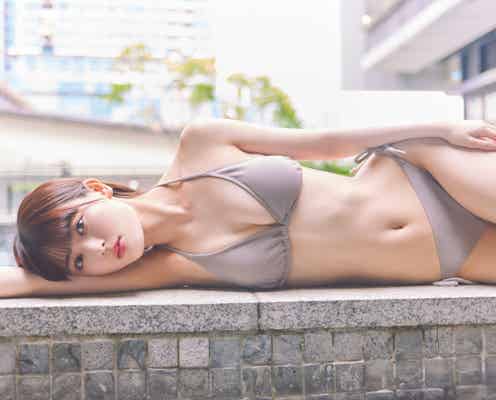 乃木坂46岩本蓮加、ビキニ姿で華奢なウエスト輝く 先行カット第11弾解禁【いたずらな風】