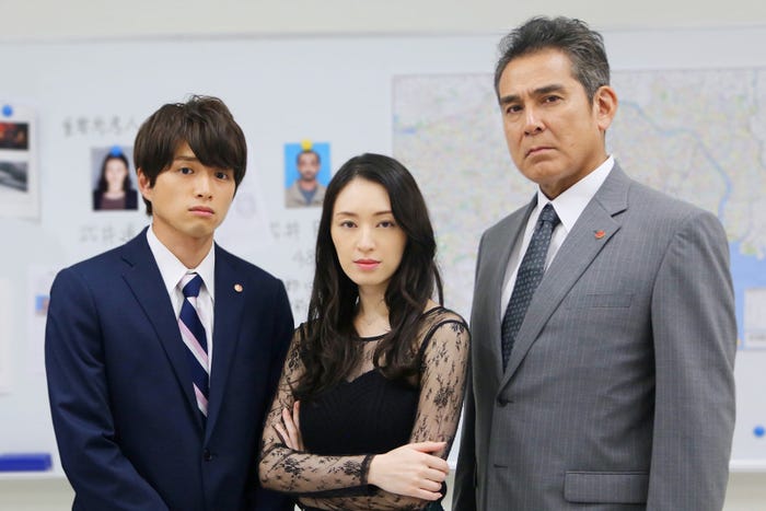 白洲迅、栗山千明、宇梶剛士(C)「サイレント・ヴォイス」製作委員会2018