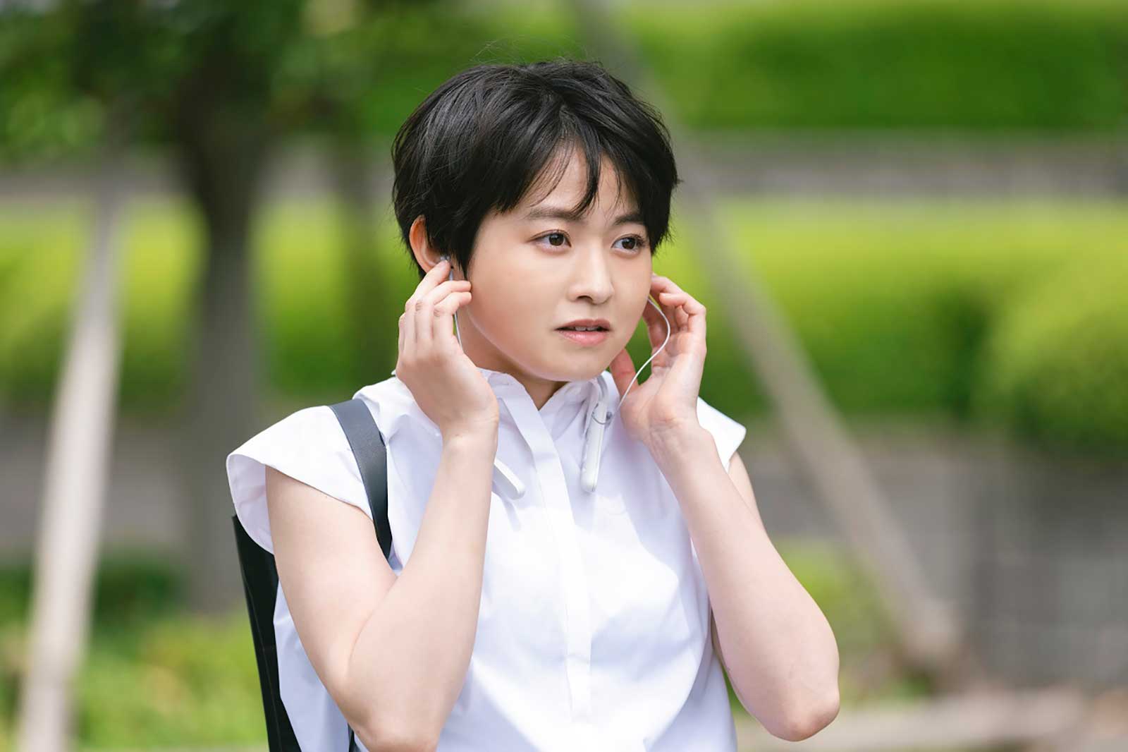 伊藤万理華（C）「お耳に合いましたら。」製作委員会